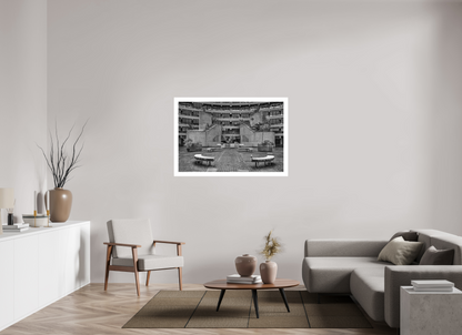 120 x 80 cm, Tom Shopify Barbican Centre